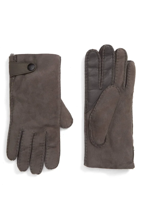 Ugg Sheepskin Side-Tab Tech Gloves Chestnut