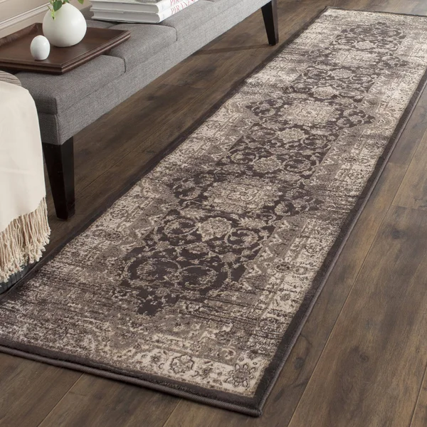 Safavieh Vintage Black/Ivory Area Rug; 9& x 12&