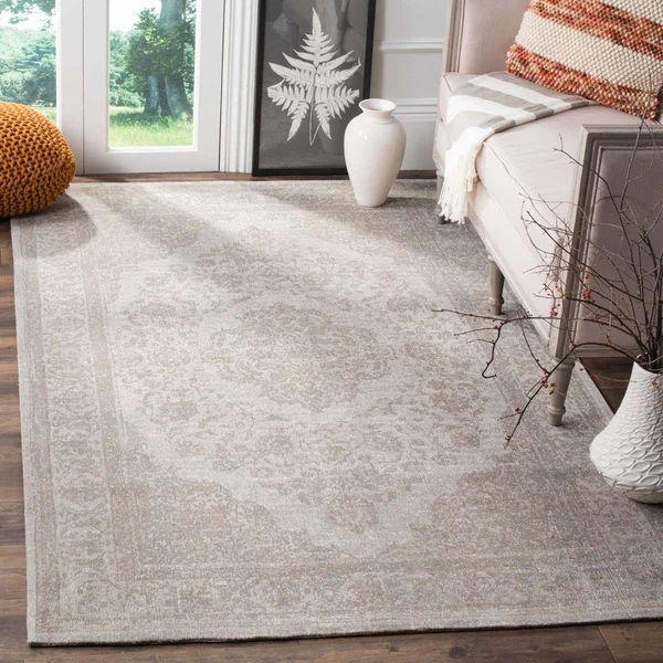 Safavieh Classic Vintage 121 Area Rug, Beige, 2&3x22 x 10& Rectangle