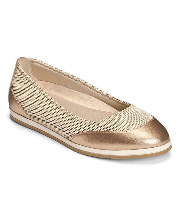 Women's Aerosoles Get Smart Ballet Flat, Size: 5.5, Gold