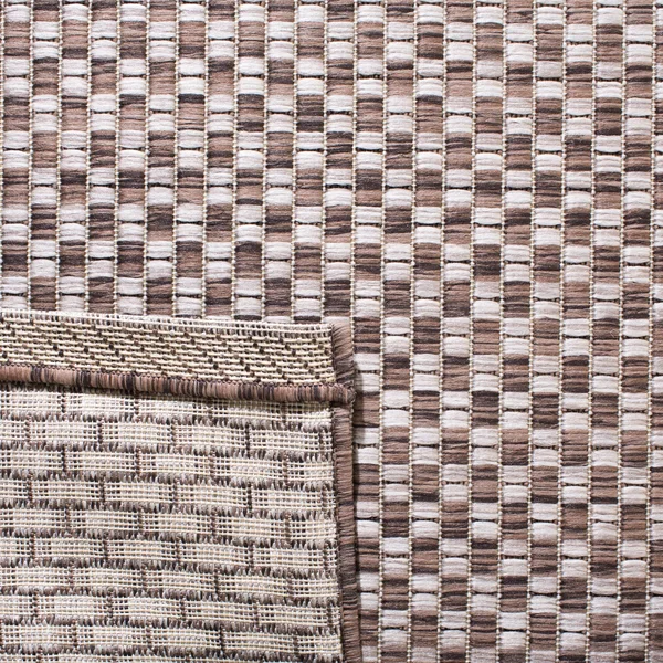 Safavieh Courtyard Judi Indoor/ Outdoor Patio Backyard Rug - 7&1 x 7&1 Square - Light Blue/Light Grey