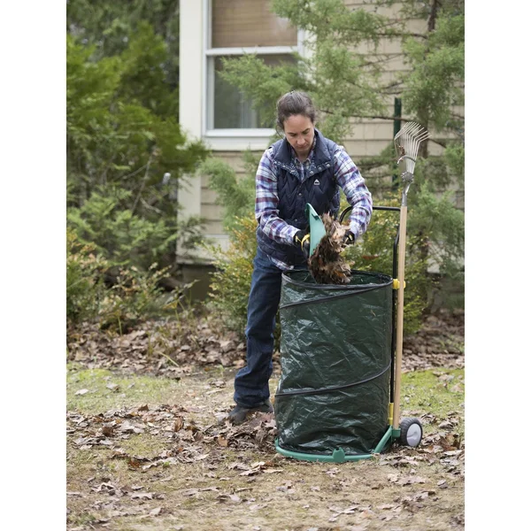 Mobile Leaf Collector Caddy - Gardener&s Supply Company