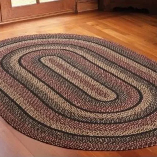Blackberry Oval Jute Braided Area Rug 6& x 9& IHF