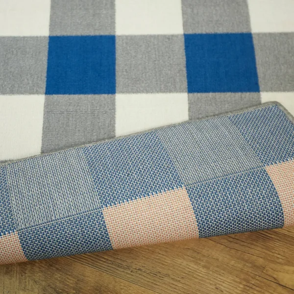 Porch & Den Morgen Gingham Indoor/Outdoor Area Rug (7&10x22 x 10& - Blue)